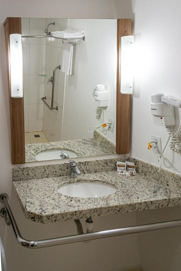 Hotel Malibu Inn Кампинас Экстерьер фото