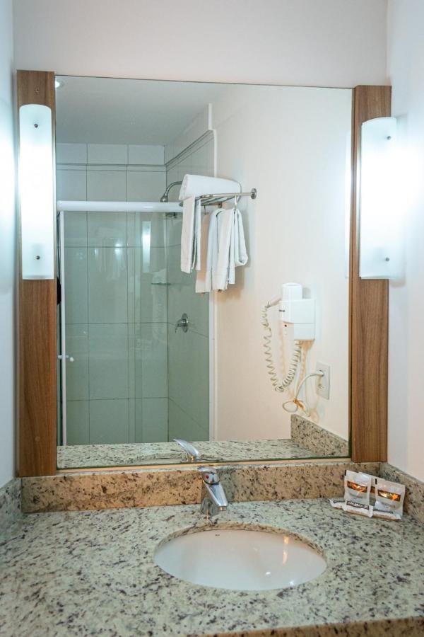 Hotel Malibu Inn Кампинас Экстерьер фото