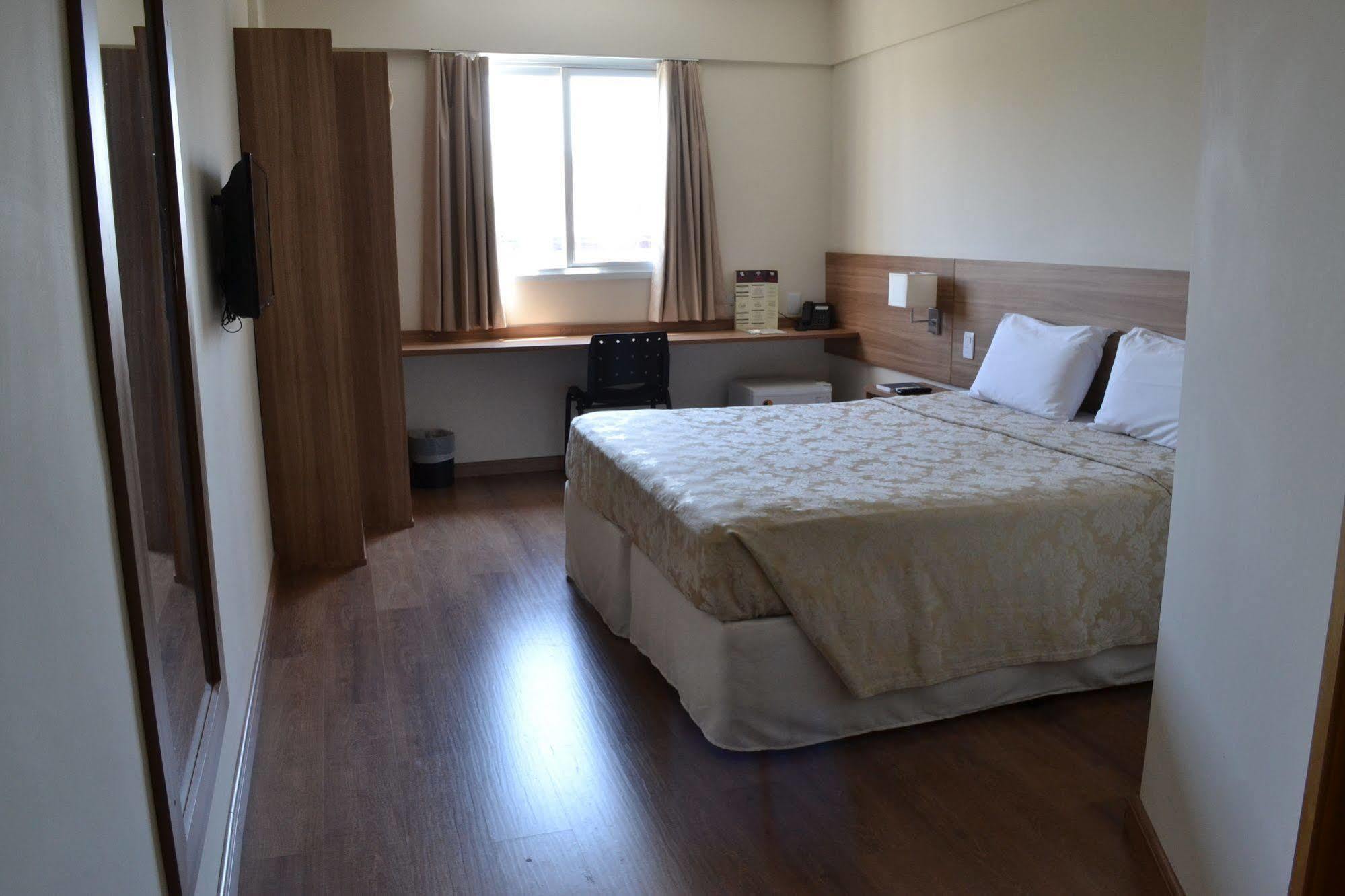 Hotel Malibu Inn Кампинас Экстерьер фото